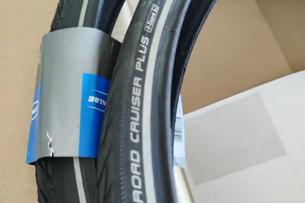 Schwalbe Road Cruiser Plus Fahrradreifen wechseln in St. Gallen